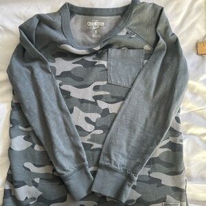 Boys size 8 Oshkosh long sleeve camo shirt